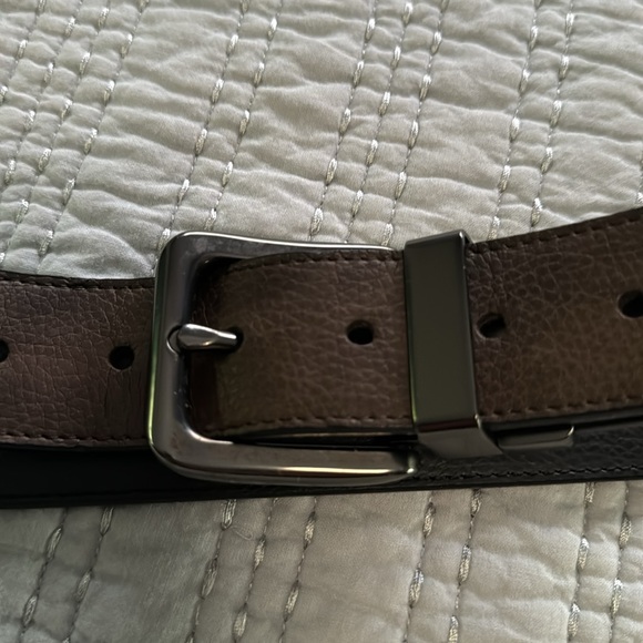 Levi’s Men’s Belt. Like New - Picture 9 of 10